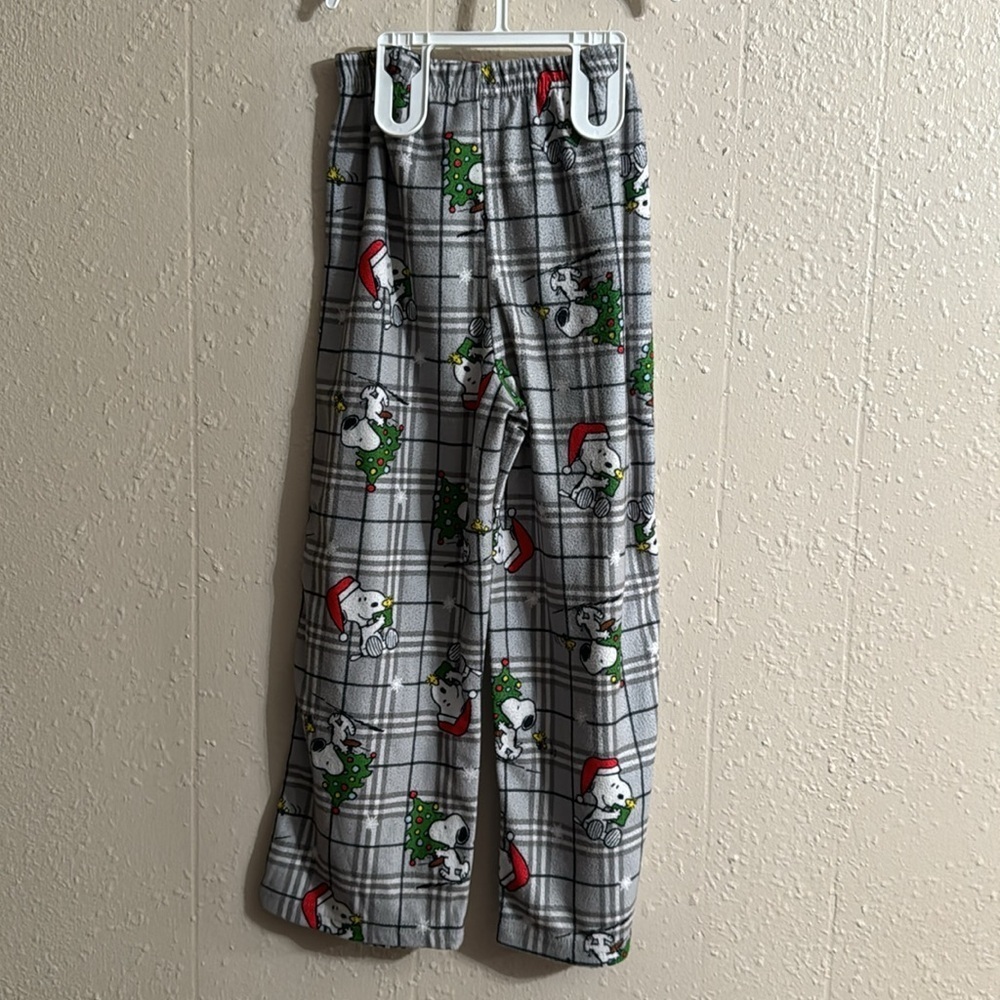 Pajama Set - Picture 7 of 9